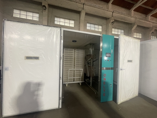 kopen ±1°C Temperatuur gelijkmatigheid Grote eierenincubator met prestaties online manufacture