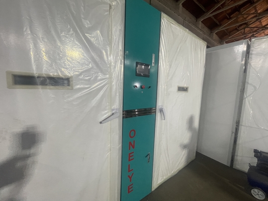 kopen ± 0,5°C Temperatuurnauwkeurigheid Commerciële incubator voor eieren met en 1000W vermogen online manufacture