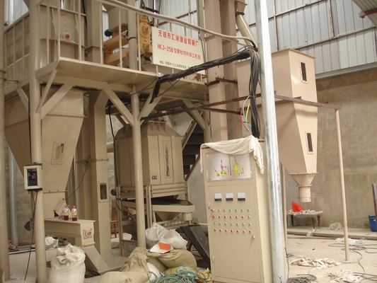 kopen 5.5mx3mx6.5m van de de Korrelproductielijn van het Gevogeltevoer het Veevoer de Installatie van de Productiemachine online manufacture