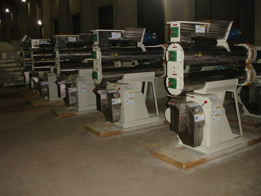 kopen de 1.5ste Kleine Ring Die Pellet Mill Fish-Machine van de het Voerkorrel van het Kippengevogelte online manufacture