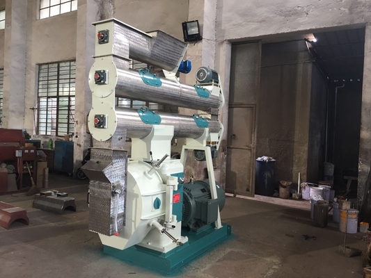 kopen de Machine van de de Korrelmolen van 200kw 22th Industrieel Houten Productiemateriaal online manufacture